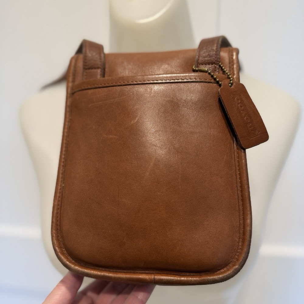 COACH Small Sidepack British Tan Shoulder Crossbody Bag #9978 Vintage 90's - Picture 5 of 12